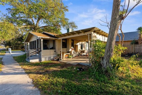 House in Saint Petersburg, Florida 3 bedrooms, 69.86 sq.m. № 1523012 - photo 3