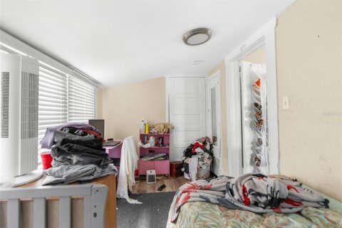 House in Saint Petersburg, Florida 3 bedrooms, 69.86 sq.m. № 1523012 - photo 17