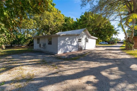 Купить виллу или дом в Майами, Флорида 2 спальни, 57.69м2, № 1997778 - фото 2