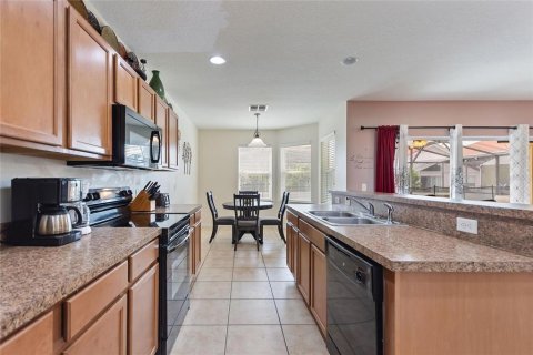 Villa ou maison à vendre à Davenport, Floride: 5 chambres, 333.98 m2 № 1790039 - photo 7