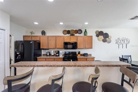 Villa ou maison à vendre à Davenport, Floride: 5 chambres, 333.98 m2 № 1790039 - photo 12