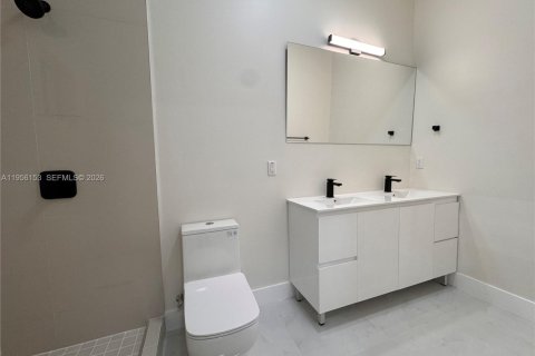 Casa en alquiler en Miami, Florida № 2029604 - foto 6