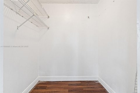 Купить таунхаус в Делрей-Бич, Флорида 4 спальни, 148.27м2, № 2012432 - фото 23