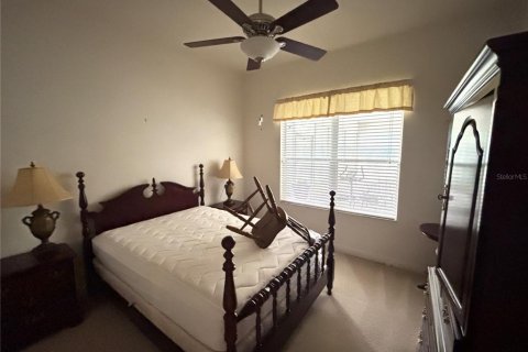 House in San Antonio, Florida 3 bedrooms, 164.62 sq.m. № 1866109 - photo 15