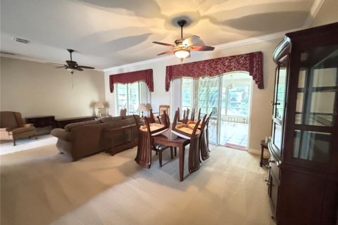 House in San Antonio, Florida 3 bedrooms, 164.62 sq.m. № 1866109 - photo 11