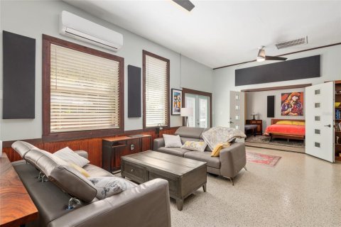 Propiedad comercial en venta en High Springs, Florida, 207.92 m2 № 1877071 - foto 17
