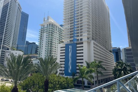 Снять в аренду квартиру в Майами, Флорида 1 спальня, 69.68м2, № 1848943 - фото 20