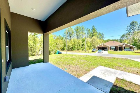 Villa ou maison à vendre à Citrus Springs, Floride: 3 chambres, 142.05 m2 № 1733395 - photo 5