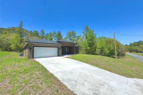 Villa ou maison à vendre à Citrus Springs, Floride: 3 chambres, 142.05 m2 № 1733395 - photo 2