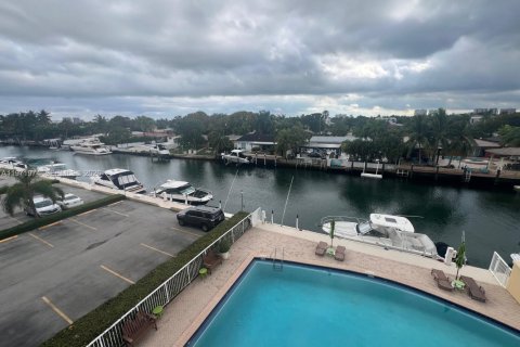 Appartement à louer à North Miami, Floride: 1 chambre, 74.97 m2 № 2042271 - photo 13