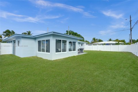 Villa ou maison à vendre à Pompano Beach, Floride: 3 chambres, 121.52 m2 № 1858828 - photo 21