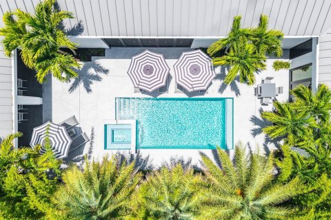Villa ou maison à louer à Delray Beach, Floride: 3 chambres, 299.42 m2 № 2176831 - photo 2
