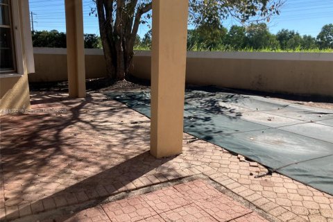 Villa ou maison à vendre à Miami, Floride: 4 chambres, 222.87 m2 № 1785704 - photo 27