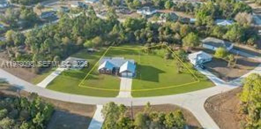 Villa ou maison à LaBelle, Floride 3 chambres № 2041844