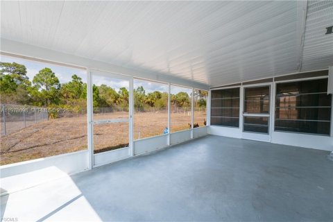 House in LaBelle, Florida 3 bedrooms № 2041844 - photo 18