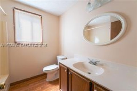 House in LaBelle, Florida 3 bedrooms № 2041844 - photo 16