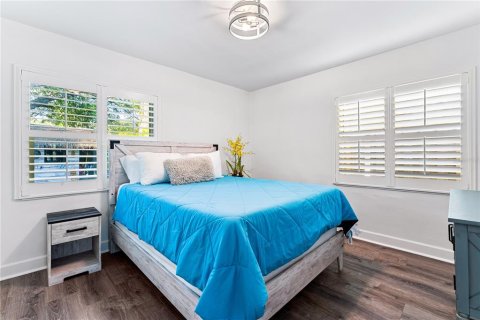 House in Sarasota, Florida 4 bedrooms, 209.22 sq.m. № 1721673 - photo 26