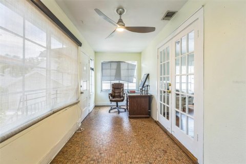 Apartamento en alquiler en Saint Petersburg, Florida, 2 dormitorios, 92.9 m2 № 1824299 - foto 8