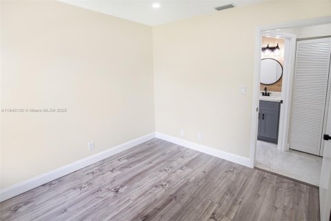 Condominio en alquiler en Boca Raton, Florida, 2 dormitorios, 84.73 m2 № 1981283 - foto 19