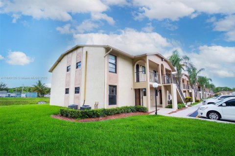 Condominio en alquiler en Boca Raton, Florida, 2 dormitorios, 84.73 m2 № 1981283 - foto 30