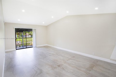 Condominio en alquiler en Boca Raton, Florida, 2 dormitorios, 84.73 m2 № 1981283 - foto 12