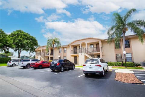 Condominio en alquiler en Boca Raton, Florida, 2 dormitorios, 84.73 m2 № 1981283 - foto 28