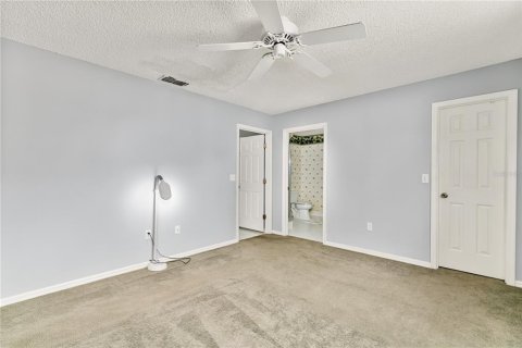 House in Summerfield, Florida 3 bedrooms, 150.5 sq.m. № 1670831 - photo 14