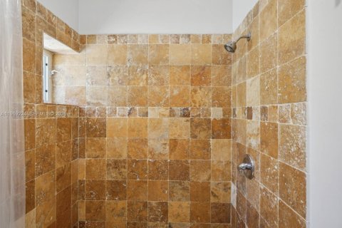 Купить виллу или дом в Серфсайд, Флорида 3 спальни, 116.78м2, № 2049634 - фото 24