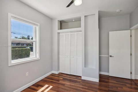 Купить виллу или дом в Серфсайд, Флорида 3 спальни, 116.78м2, № 2049634 - фото 22