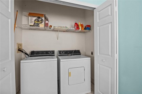 Adosado en venta en Kissimmee, Florida, 3 dormitorios, 195.47 m2 № 1784941 - foto 28