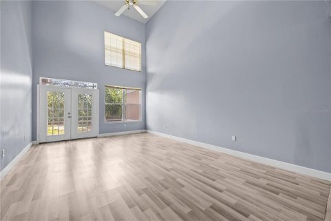 Adosado en venta en Kissimmee, Florida, 3 dormitorios, 195.47 m2 № 1784941 - foto 4