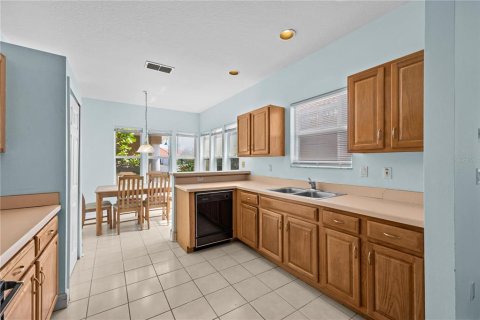 Adosado en venta en Kissimmee, Florida, 3 dormitorios, 195.47 m2 № 1784941 - foto 13