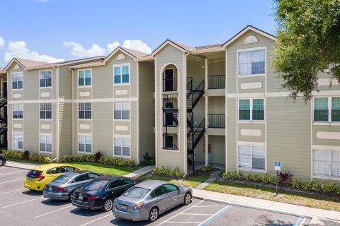 Condo in Orlando, Florida, 3 bedrooms  № 1796212 - photo 1