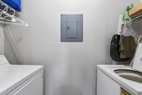 Condo in Orlando, Florida, 3 bedrooms  № 1796212 - photo 24