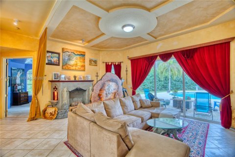 Villa ou maison à vendre à Jupiter, Floride: 3 chambres, 231.23 m2 № 2074969 - photo 12