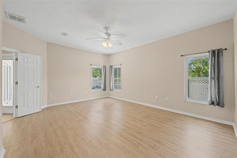 Villa ou maison à vendre à Holiday, Floride: 4 chambres, 219.81 m2 № 2200151 - photo 17