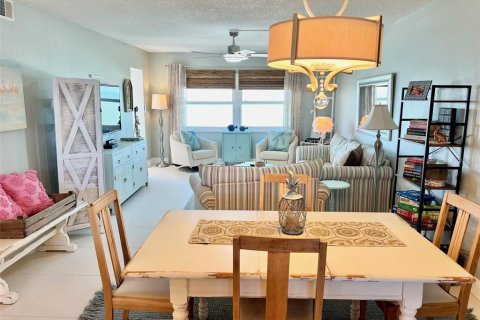 Condominio en alquiler en Clearwater, Florida, 2 dormitorios, 101.64 m2 № 1519724 - foto 17