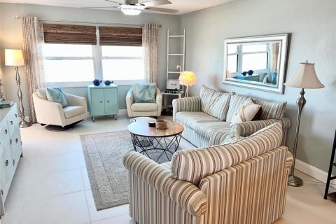Condominio en alquiler en Clearwater, Florida, 2 dormitorios, 101.64 m2 № 1519724 - foto 13