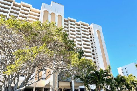 Condominio en alquiler en Clearwater, Florida, 2 dormitorios, 101.64 m2 № 1519724 - foto 2