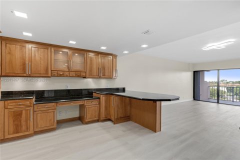Condominio en venta en Miami, Florida, 2 dormitorios, 181.16 m2 № 2075807 - foto 16