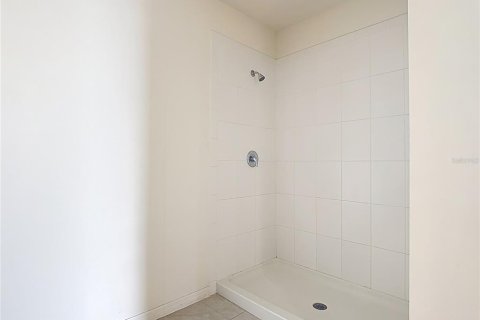 House in Davenport, Florida 5 bedrooms, 234.3 sq.m. № 1842159 - photo 11