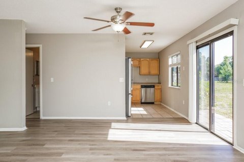 Casa en alquiler en North Port, Florida, 2 dormitorios, 83.8 m2 № 2116481 - foto 6