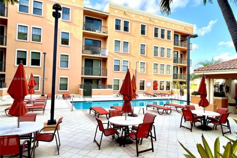 Condo in Lake Worth, Florida, 1 bedroom  № 1730638 - photo 2