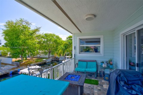 House in Key Largo, Florida 3 bedrooms, 137.5 sq.m. № 1761864 - photo 28