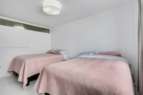 Copropriété à vendre à Miami Beach, Floride: 2 chambres, 74.88 m2 № 2016491 - photo 16