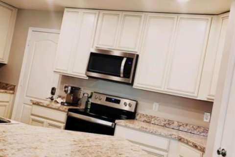 Villa ou maison à louer à Port St. Lucie, Floride: 3 chambres, 233.09 m2 № 2415715 - photo 29