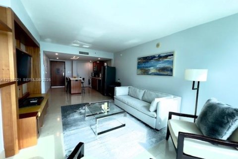 Condo in Miami Beach, Florida, 1 bedroom  № 2186076 - photo 5