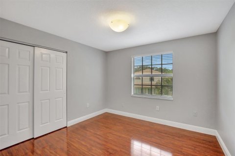 House in Sunrise, Florida 4 bedrooms, 215.9 sq.m. № 2085267 - photo 17