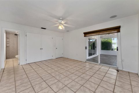 Villa ou maison à louer à Sarasota, Floride: 3 chambres, 180.42 m2 № 1688178 - photo 18