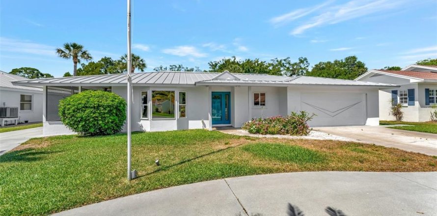 Villa ou maison à Sarasota, Floride 3 chambres, 180.42 m2 № 1688178